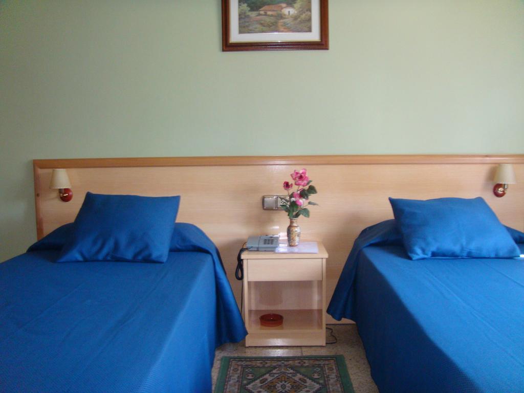 Hostal Casa Joan Sant Llorenç de Morunys Habitación foto