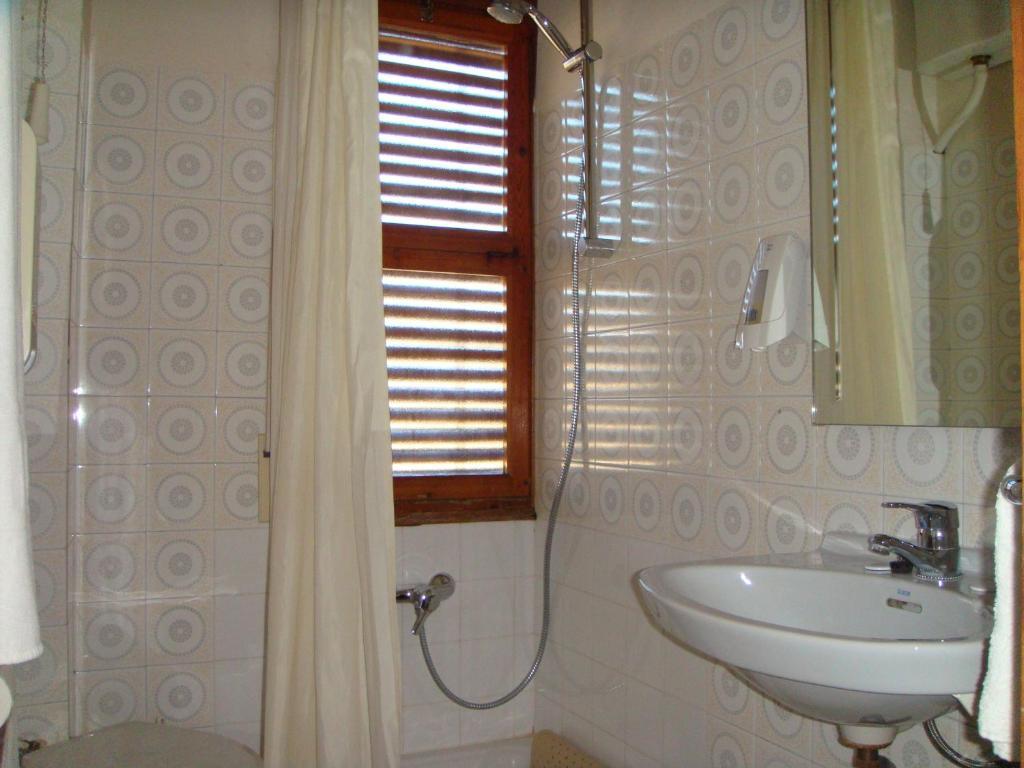 Hostal Casa Joan Sant Llorenç de Morunys Habitación foto